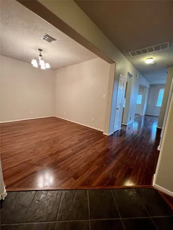 $294,500 | 7535 Park Bend Lane, Pasadena, TX 77505