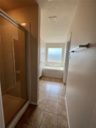 $294,500 | 7535 Park Bend Lane, Pasadena, TX 77505