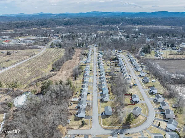 $285,000 | 51 Morgan's Run, Schuylerville, NY 12871