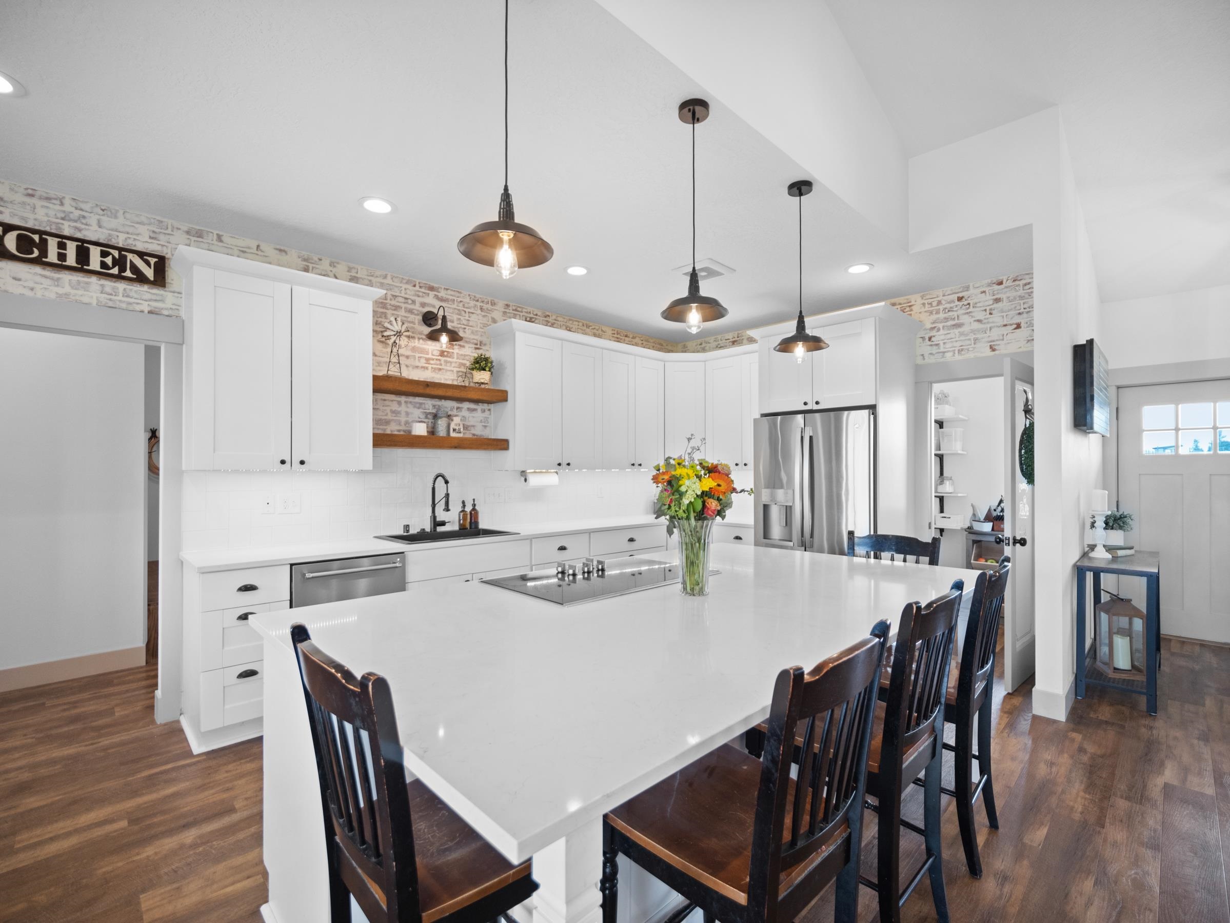 15515 South Madison Road Valleyford, WA 99036 - Photo 6 of 50