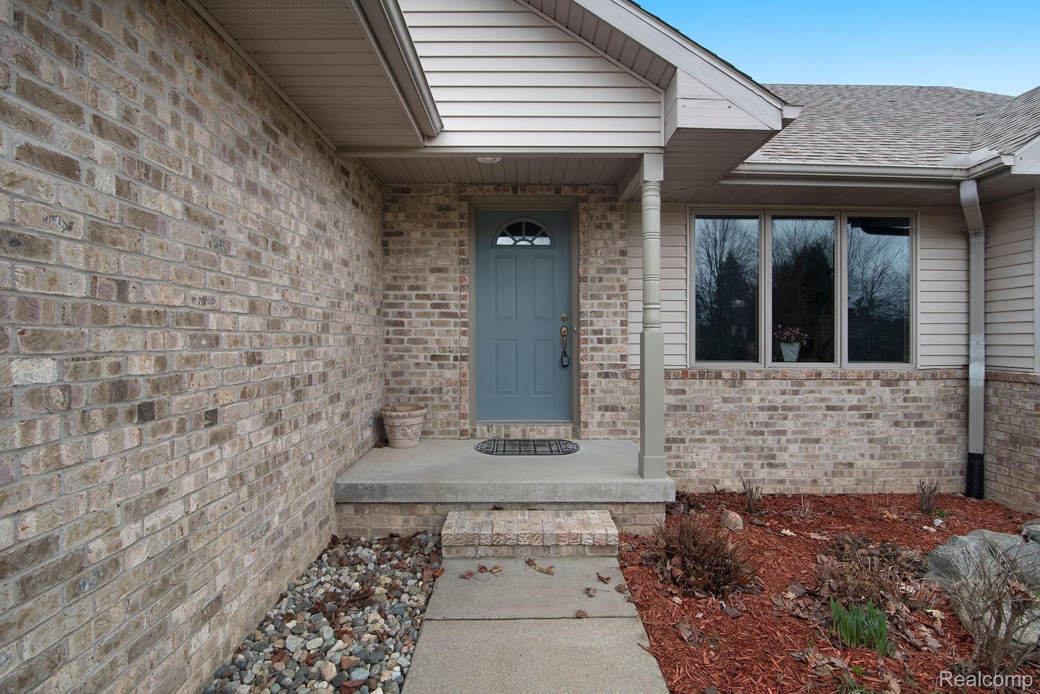 13400 Center Road Bath, MI 48808 - Photo 7 of 53 DSC_6103.jpg