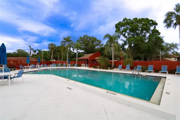 $1,500 | 323 Knottwood Court, Unit 1, Sun City Center, FL 33573