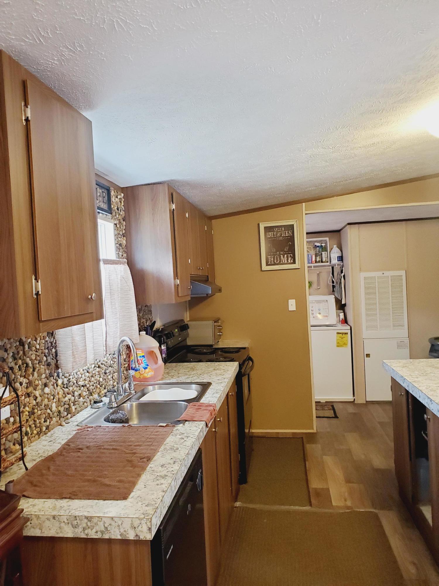 28282 Aberdeen Road Marston, NC 28363 - Photo 6 of 14 0AEF37DC-D00B-4B73-8190-B3ED6CF22D1F