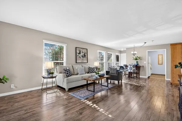 $669,000 | 1910 Mt Vernon Court, Unit 10, Mountain View, CA 94040