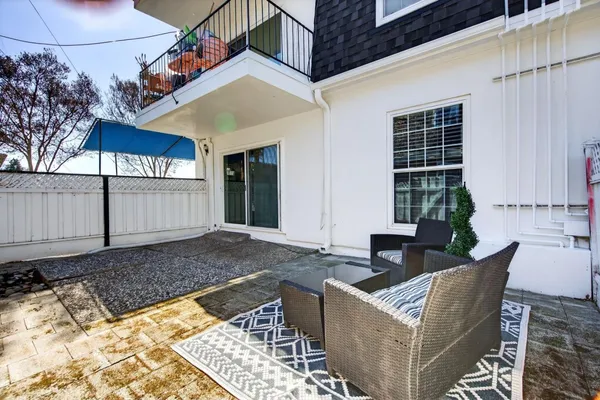 $669,000 | 1910 Mt Vernon Court, Unit 10, Mountain View, CA 94040