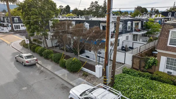 $669,000 | 1910 Mt Vernon Court, Unit 10, Mountain View, CA 94040