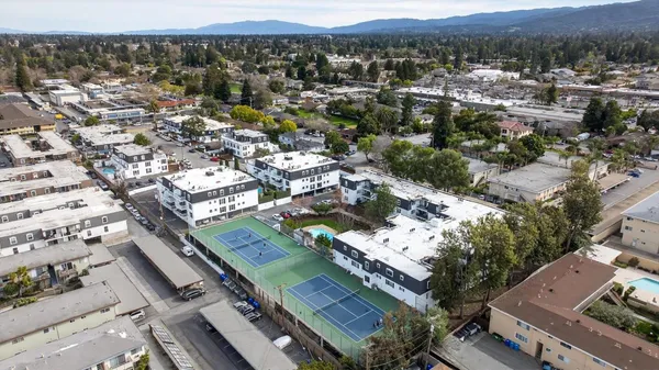 $669,000 | 1910 Mt Vernon Court, Unit 10, Mountain View, CA 94040