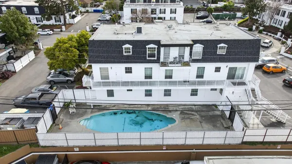 $669,000 | 1910 Mt Vernon Court, Unit 10, Mountain View, CA 94040