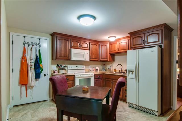1144 Westfield Road Dickson, TN 37055 - Photo 17 of 20 In-Law Quarters with custom cabinets