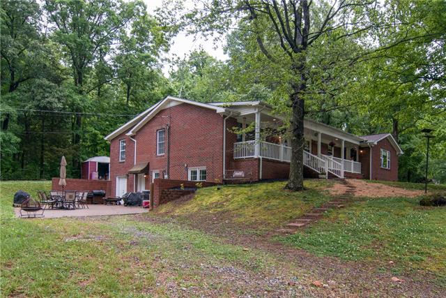 1144 Westfield Road Dickson, TN 37055 - Photo 2 of 20 NEW ROOF, GUTTERS, WINDOWS & DOORS IN 2008