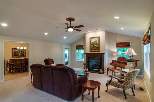 1144 Westfield Road Dickson, TN 37055 - Photo 5 of 20 Gallery Image 5