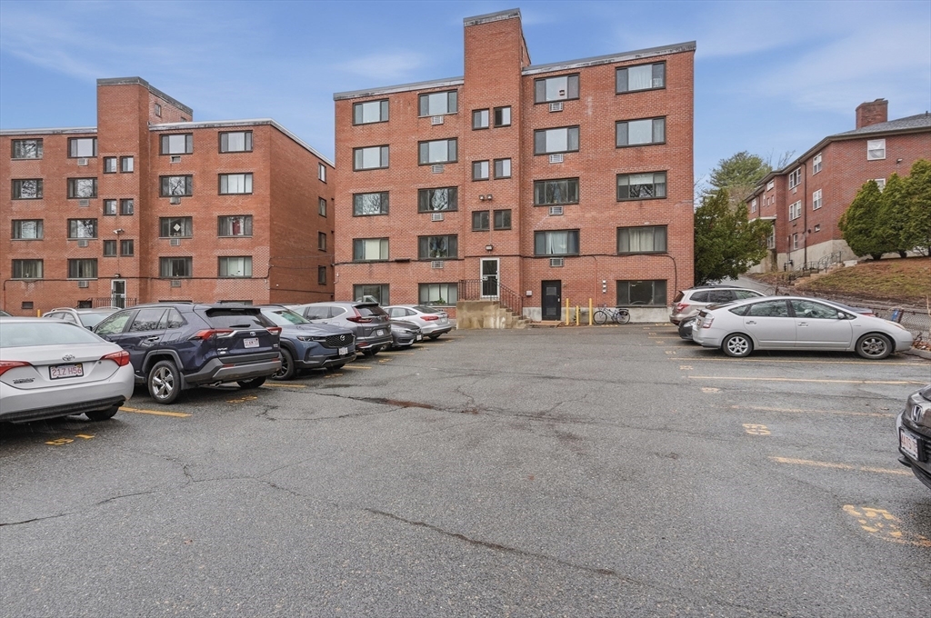 205 Kent Street, Unit 35 Brookline, MA 02446 - Photo 24 of 27