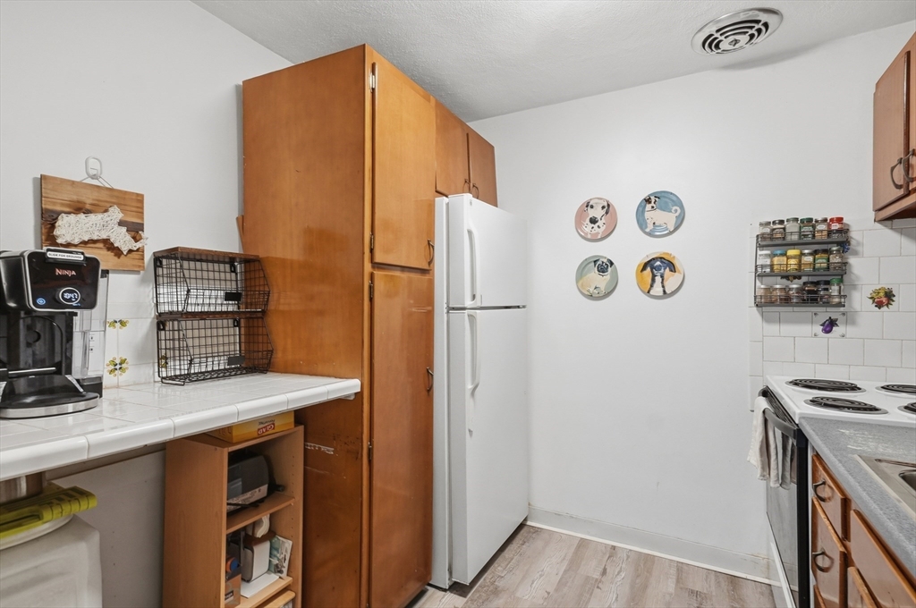 205 Kent Street, Unit 35 Brookline, MA 02446 - Photo 7 of 27