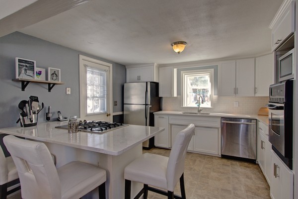 45 Roberts Road Ashland, MA 01721 - Photo 4 of 30 Gallery Image 4