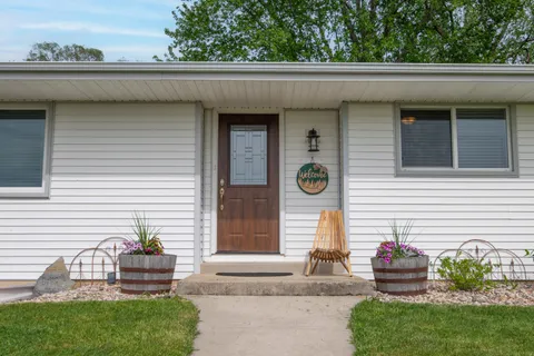 $489,900 | W220N9740 Amy Belle Road, Germantown, WI 53017