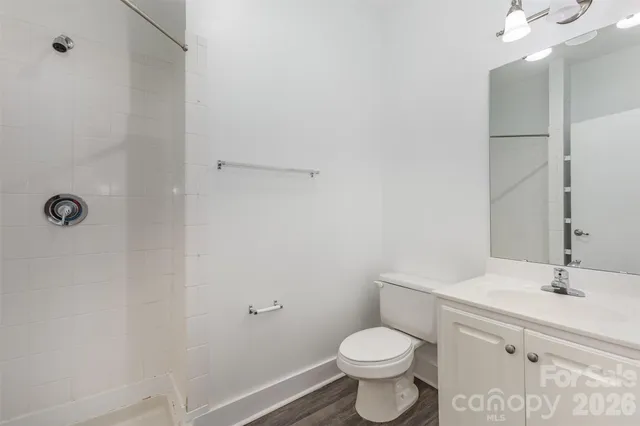 a close up of a shower