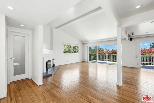 $7,500 | 1317 Devlin Drive, Los Angeles, CA 90069