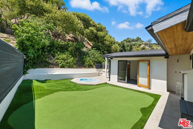 $7,500 | 1317 Devlin Drive, Los Angeles, CA 90069