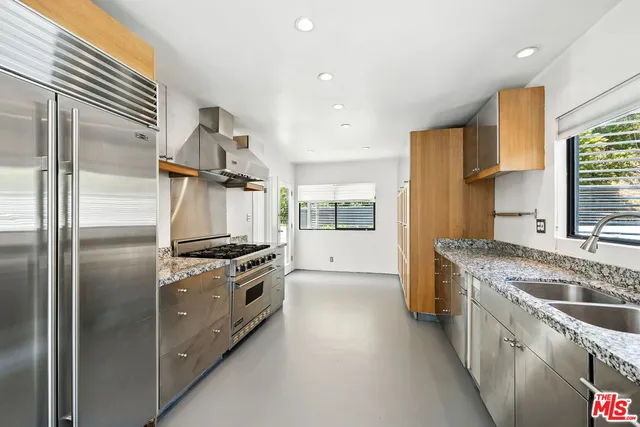 $7,500 | 1317 Devlin Drive, Los Angeles, CA 90069