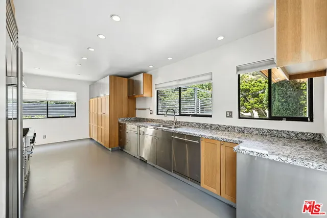 $7,500 | 1317 Devlin Drive, Los Angeles, CA 90069