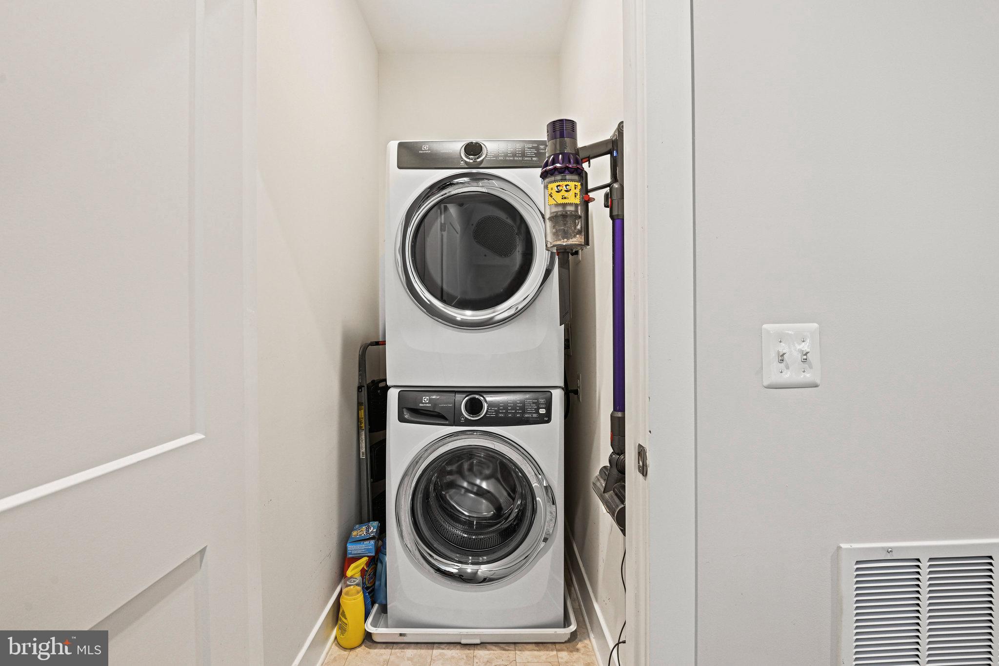 1612 Bandit Loop, Unit 11B Reston, VA 20190 - Photo 17 of 35