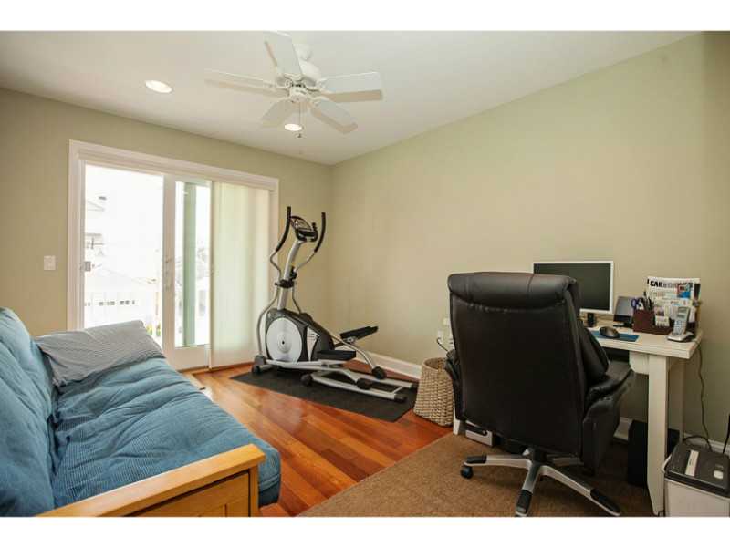 1148 Succotash Road Narragansett, RI 02879 - Photo 19 of 25 Bedroom.