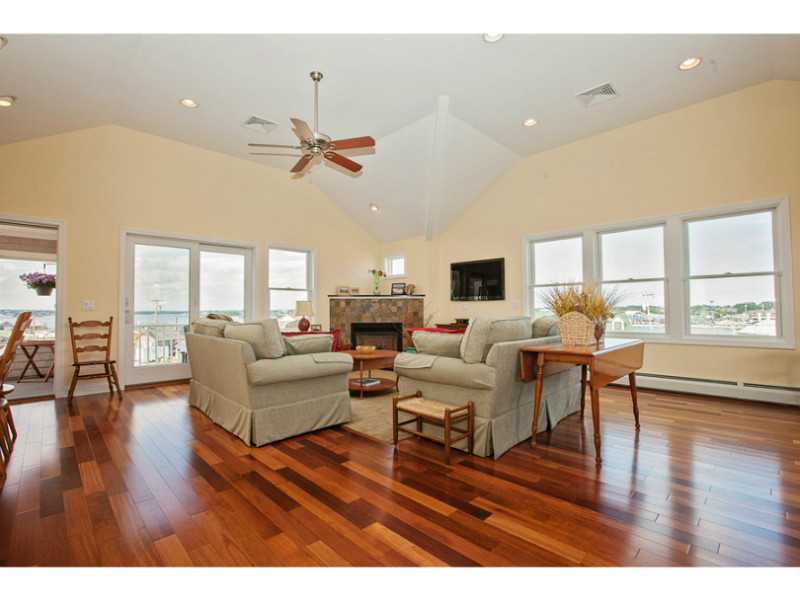 1148 Succotash Road Narragansett, RI 02879 - Photo 2 of 25 Den/Family/Great Room.