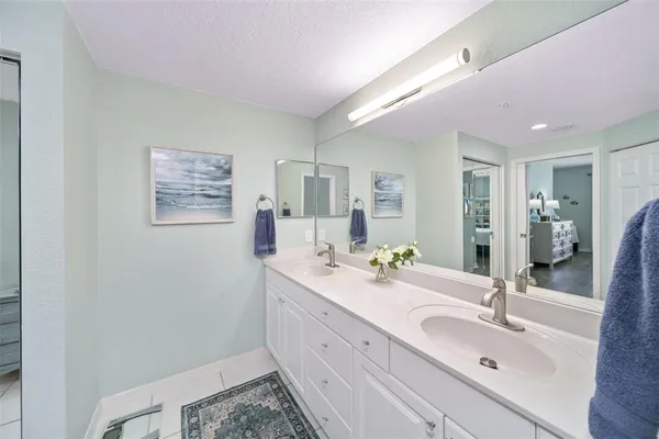 $295,000 | 7667 Sweetbay Circle, Unit 11102, Bradenton, FL 34203