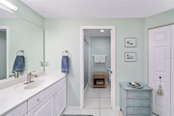 $295,000 | 7667 Sweetbay Circle, Unit 11102, Bradenton, FL 34203