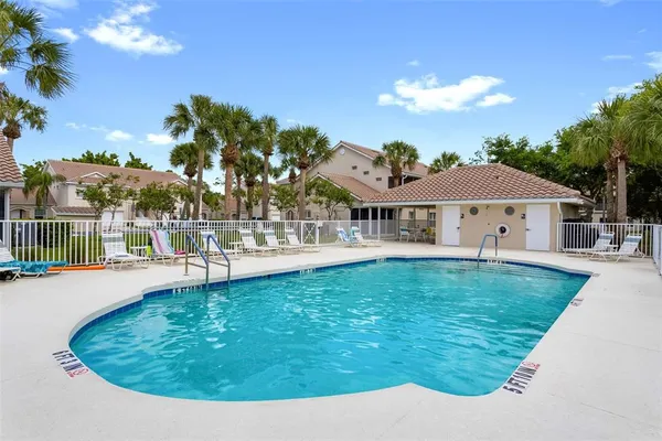 $295,000 | 7667 Sweetbay Circle, Unit 11102, Bradenton, FL 34203