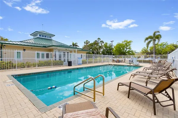 $295,000 | 7667 Sweetbay Circle, Unit 11102, Bradenton, FL 34203