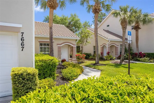 $295,000 | 7667 Sweetbay Circle, Unit 11102, Bradenton, FL 34203