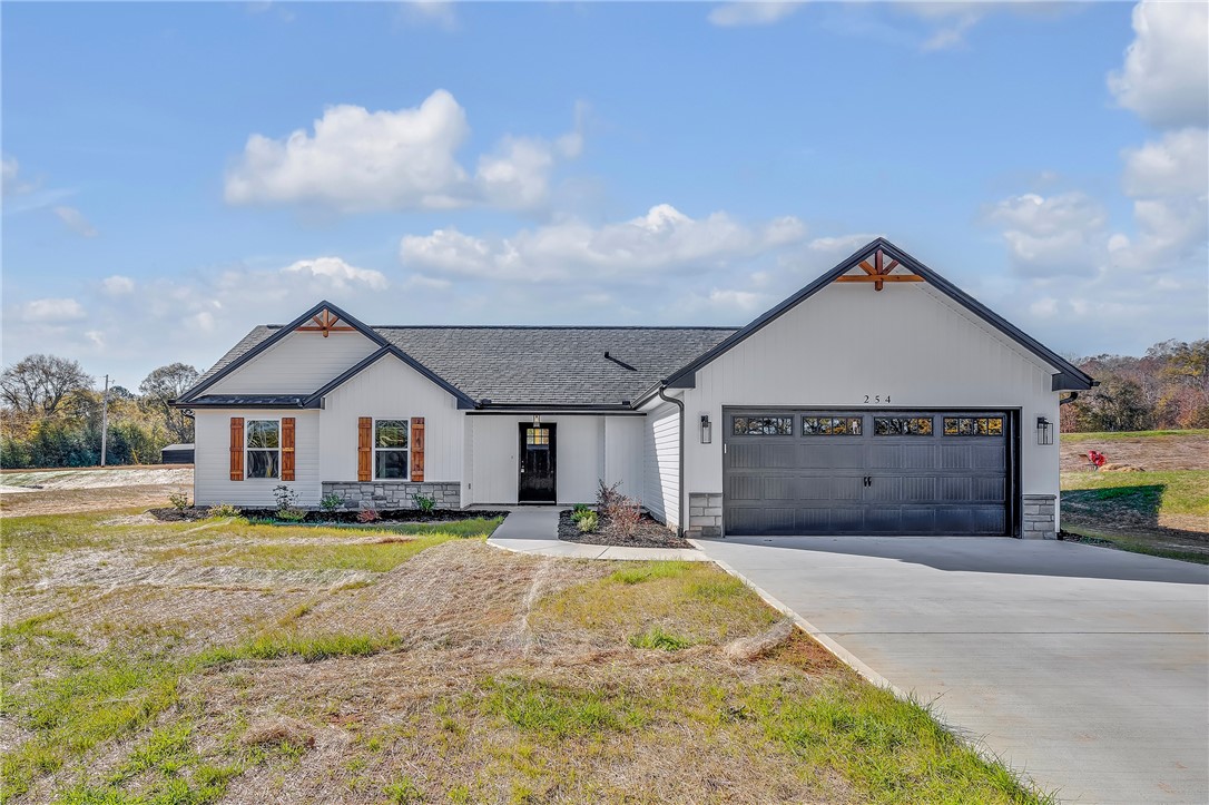 3805 Flat Rock Road Iva, SC 29655 - Photo 2 of 25