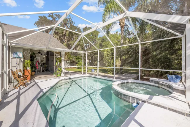 a view of a pathway of a yard