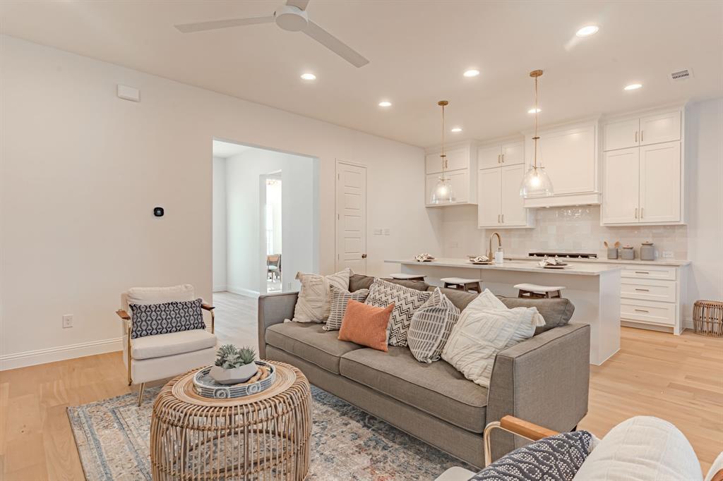 2152 Village Walk Lane Aledo, TX 76008 - Photo 34 of 40