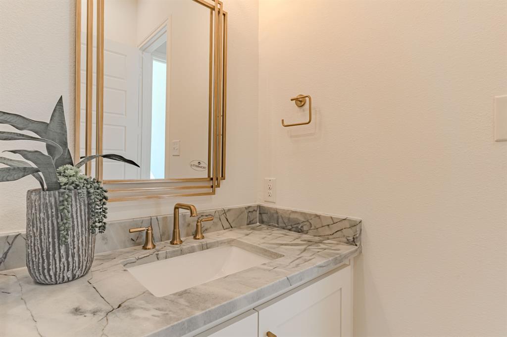 2152 Village Walk Lane Aledo, TX 76008 - Photo 37 of 40