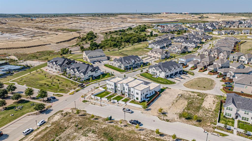 2152 Village Walk Lane Aledo, TX 76008 - Photo 6 of 40