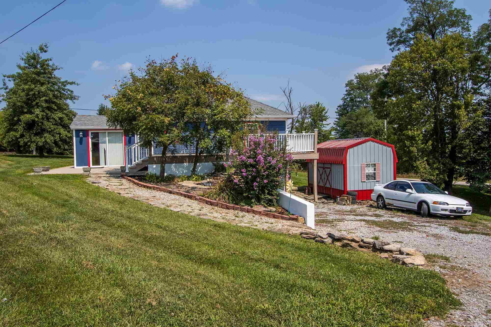 39 Mays Road California, KY 41007 - Photo 2 of 28