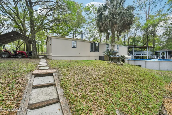 $300,000 | 2001 Liberty Way, Middleburg, FL 32068