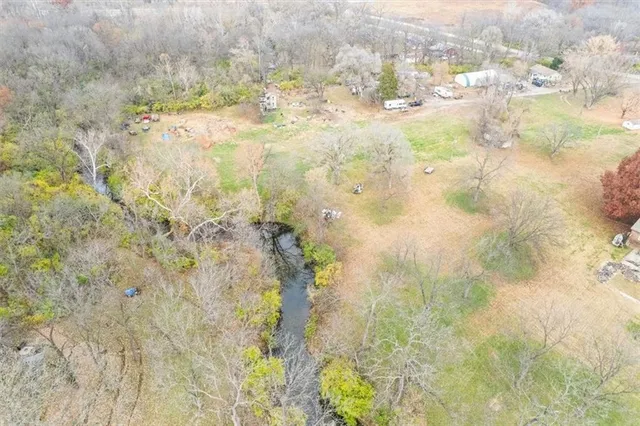 $199,000 | 6676 Northwest Waukomis Drive, Kansas City, MO 64151