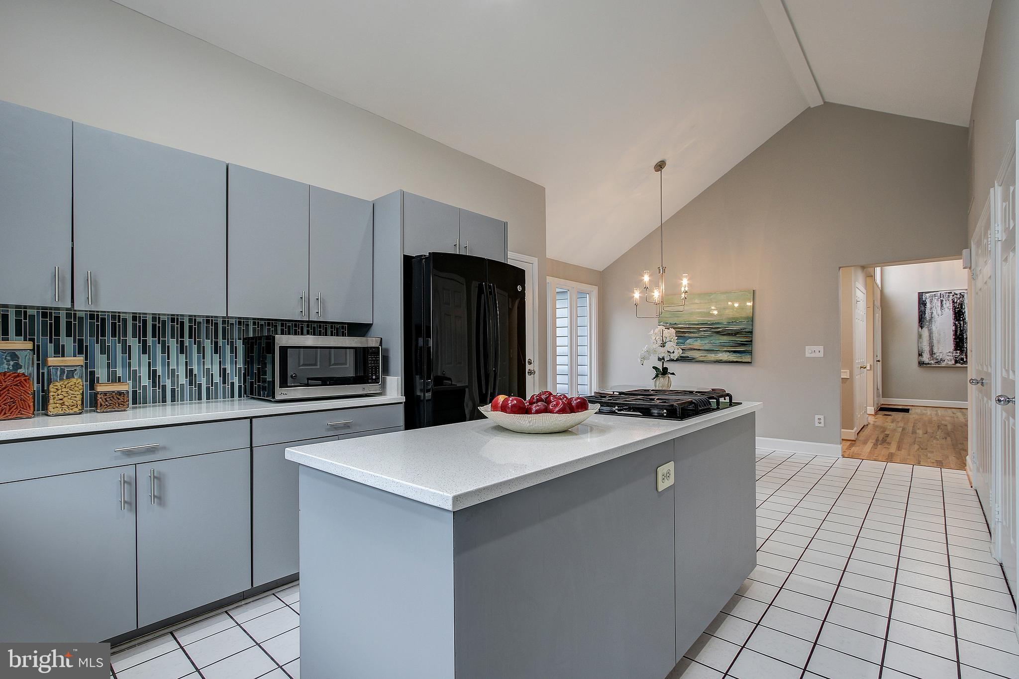 6925 Persimmon Tree Road Bethesda, MD 20817 - Photo 16 of 53