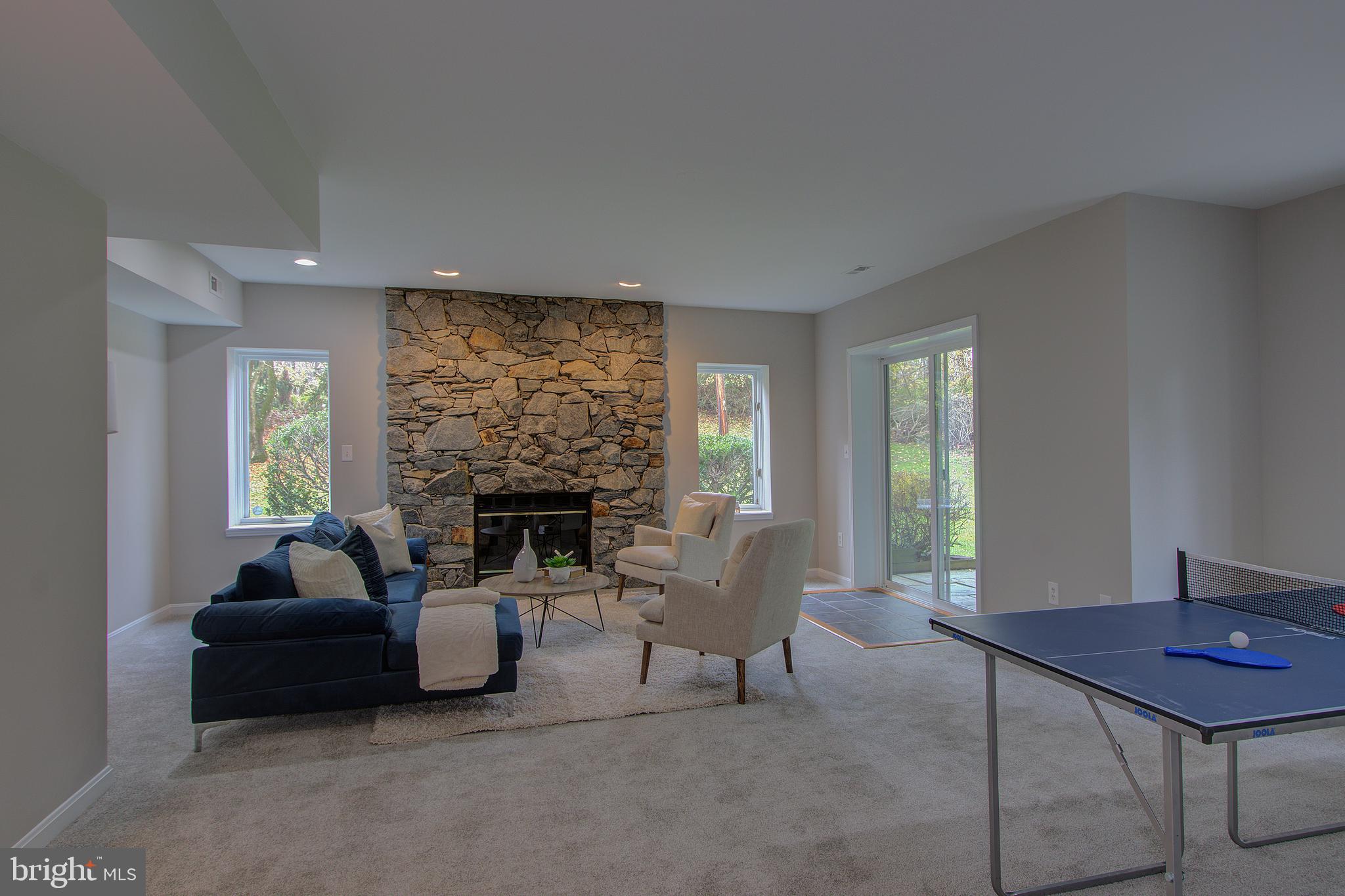 6925 Persimmon Tree Road Bethesda, MD 20817 - Photo 37 of 53