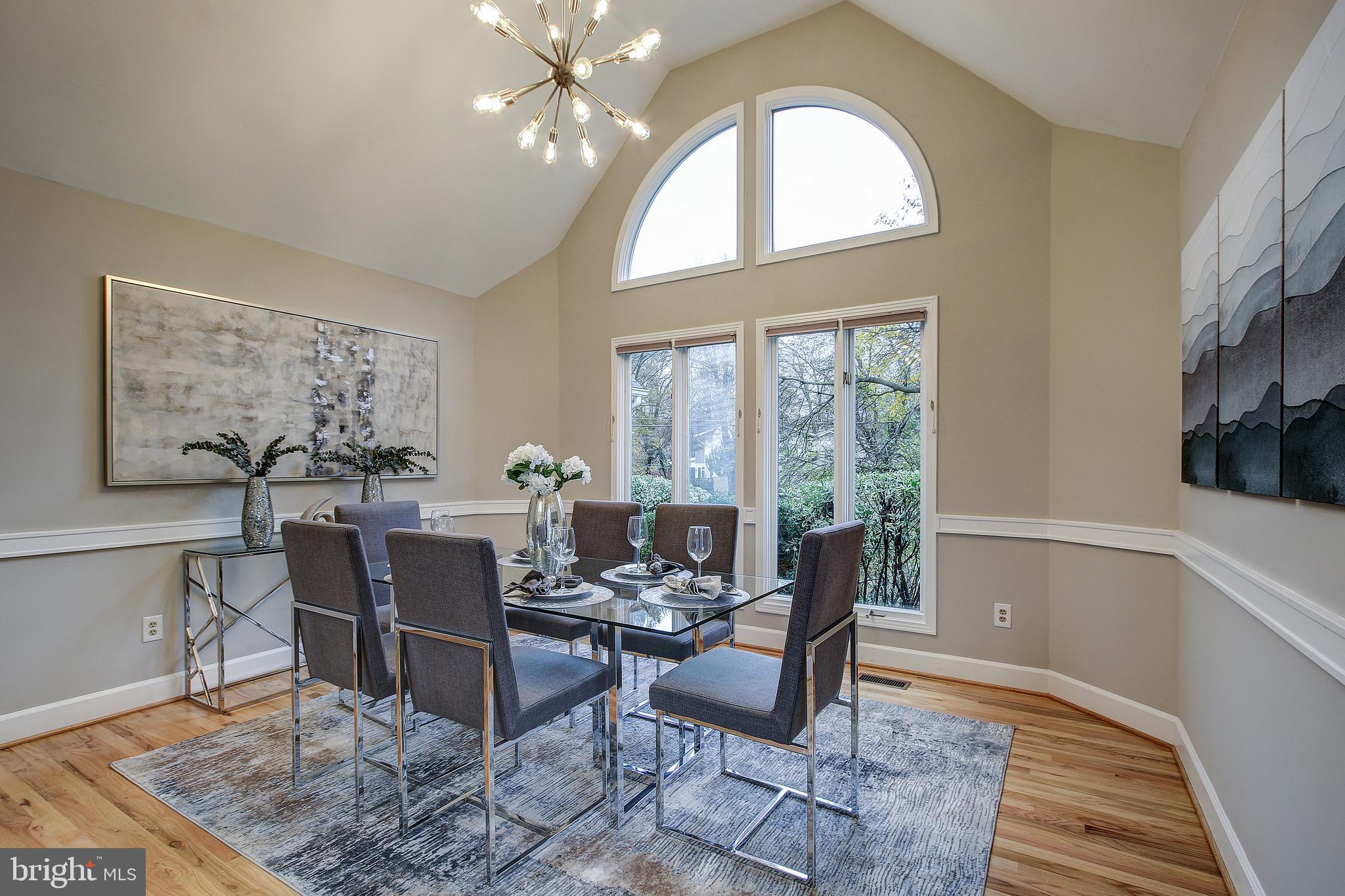 6925 Persimmon Tree Road Bethesda, MD 20817 - Photo 7 of 53