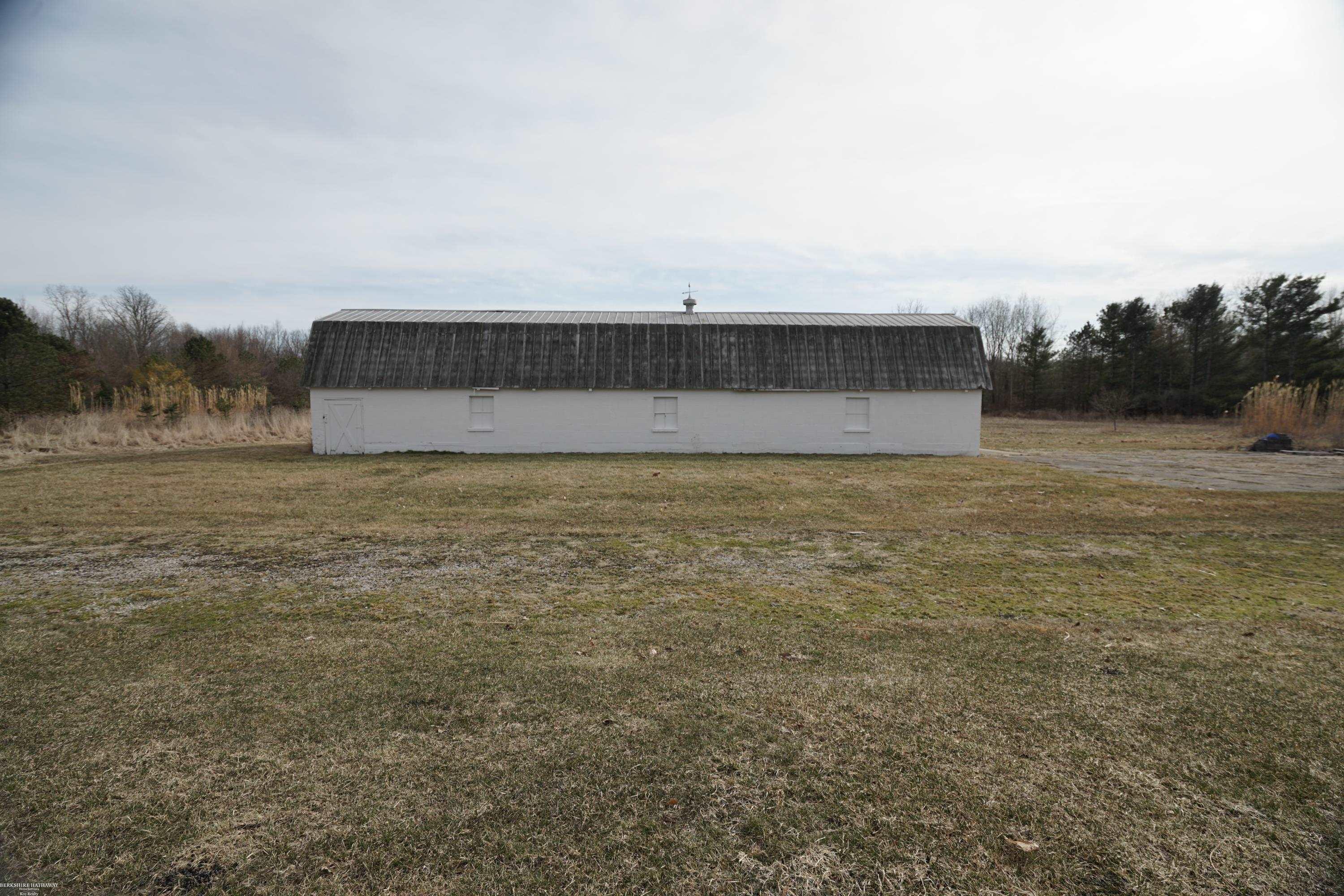 14877 Terry Road Allenton, MI 48002 - Photo 27 of 66
