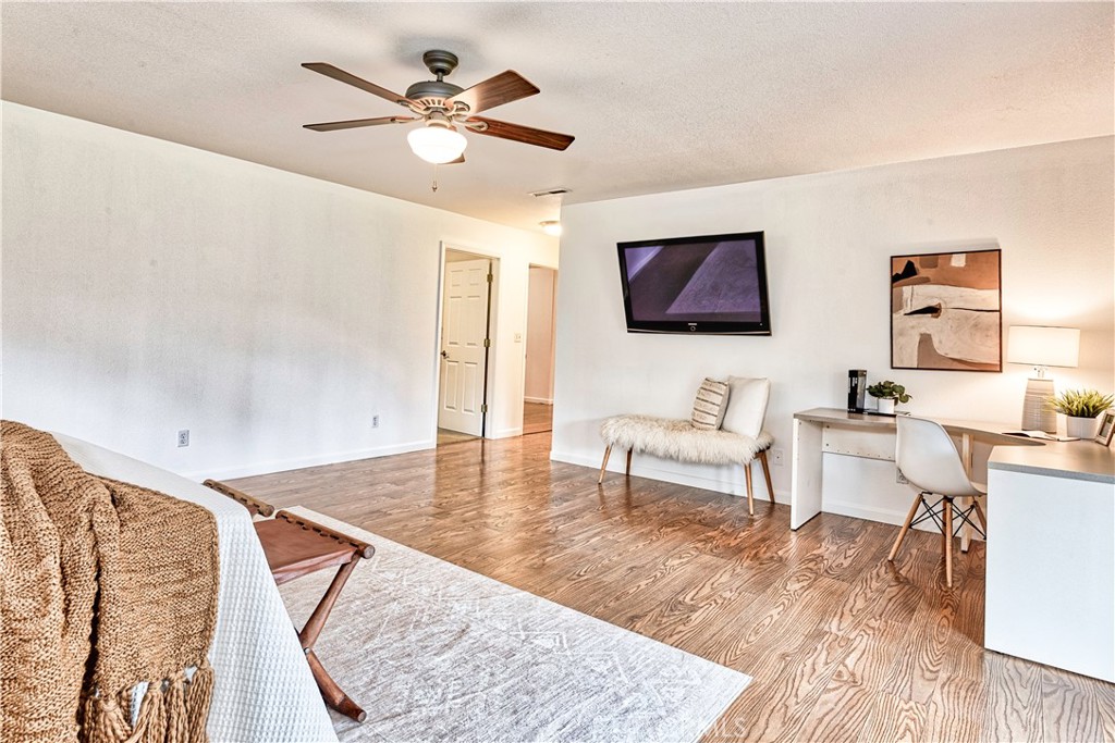 18501 Rustic Ridge Lower Lake, CA 95457 - Photo 20 of 46 a living room with furniture and a flat screen tv