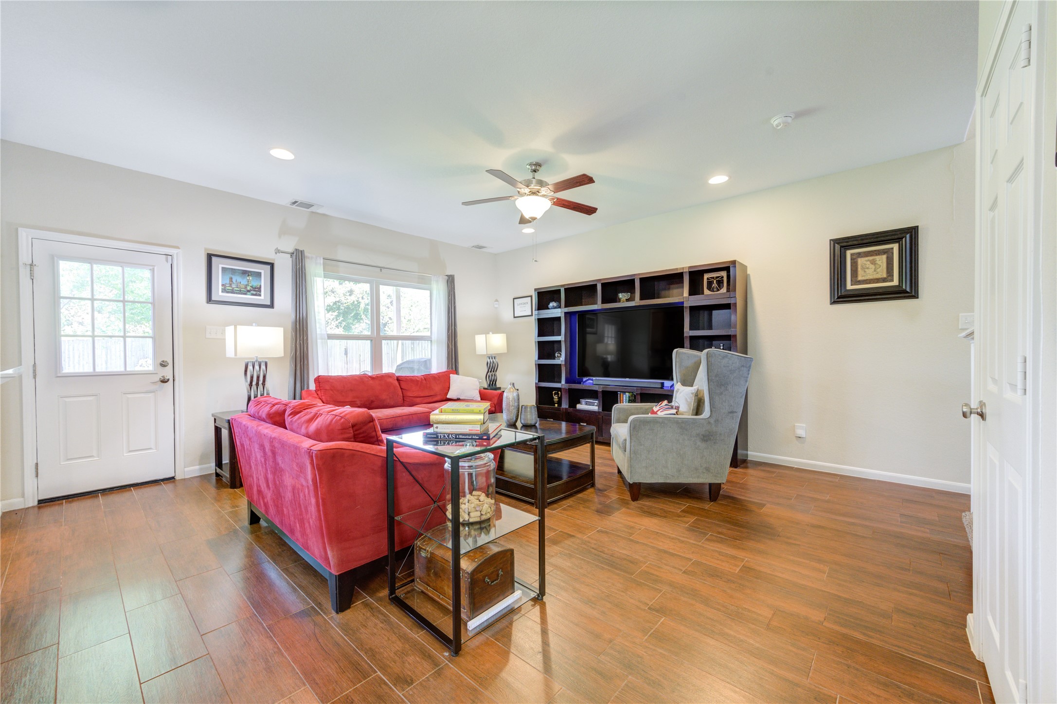 6314 Cebra Street Houston, TX 77091 - Photo 8 of 42