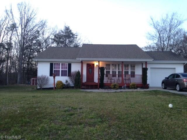 567 Whitney Road Mocksville, NC 27028 - Photo 4 of 14 Gallery Image 4