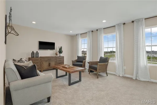 $541,500 | 30 River Wind Drive, St. Charles, MO 63301
