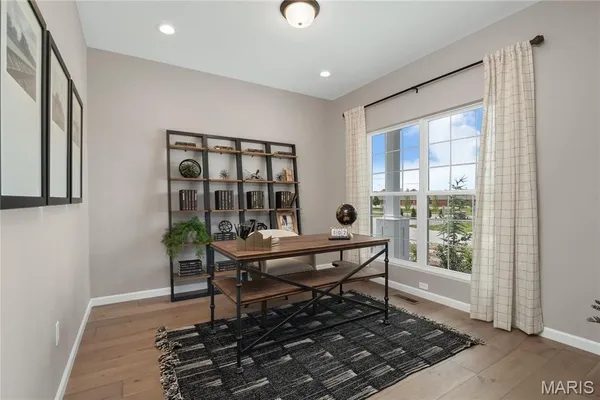 $541,500 | 30 River Wind Drive, St. Charles, MO 63301