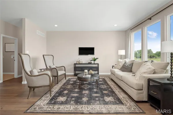 $541,500 | 30 River Wind Drive, St. Charles, MO 63301